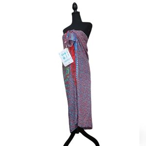 Shushi handmade sarong with coconut fastener new with tag